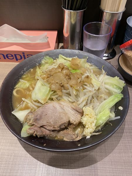 「ニンニク野菜ラーメン(ニンニク少なめ)」@麺屋 よし○の写真