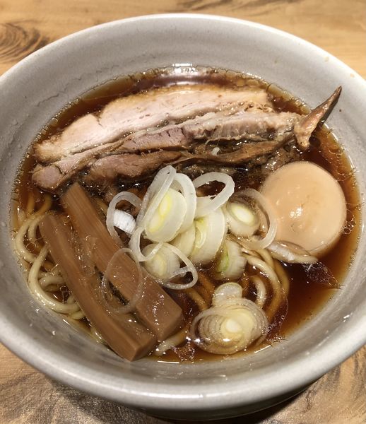 「らーめん原点(無料クーポン)➕特選こだわり煮玉子165」@人類みな麺類 東京本店の写真