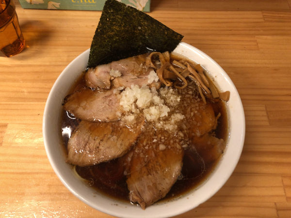 「炙りチャーシューメン + 大盛」@八王子らーめん つけ麺専門店 びんびん亭 ユーロード店の写真