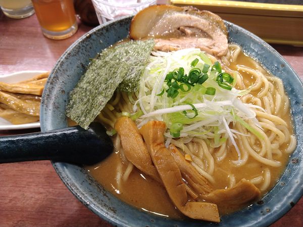 「海老味噌らーめん 大盛 メンマ」@つけ麺 一合 亀戸店の写真
