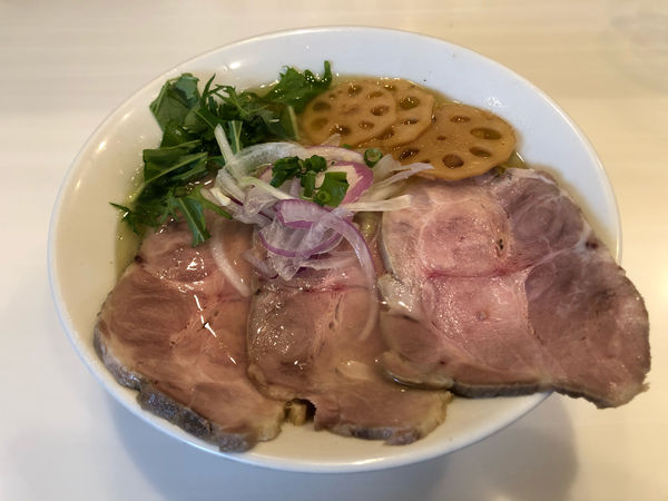 「塩そば+チャーシュー(2枚)」@麺や 彩～iro～の写真