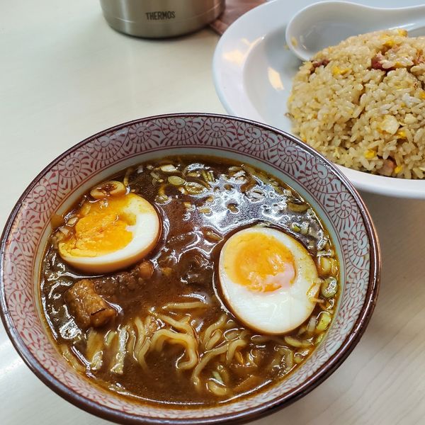 「カレーラーメン」@ザ・ラーメン屋の写真