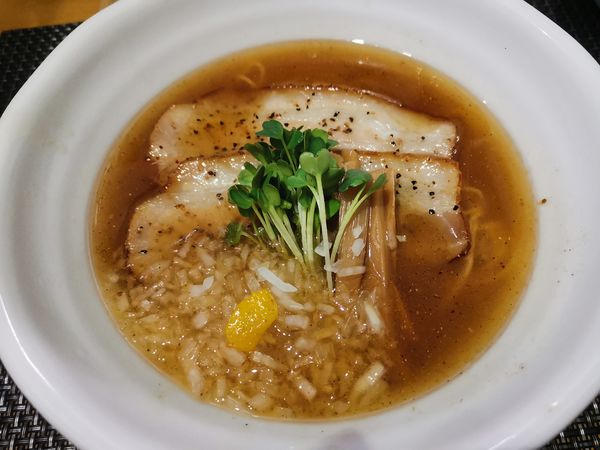 「ベーコンあご出汁麺」@西山屋の写真