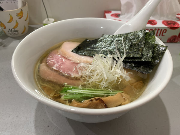 「特製鶏だし塩らーめん」@麺処 清水の写真