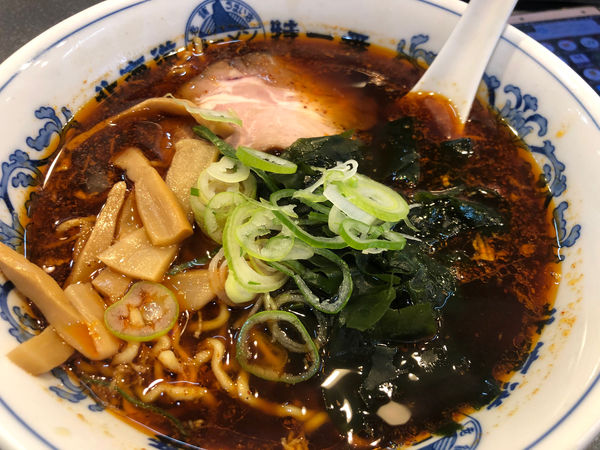 「しょうゆテグタン」@北海道ラーメン 特一番の写真