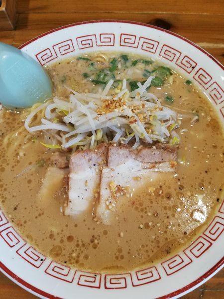 「とんこつぱしゃ麺」@麺’s ら.ぱしゃ 鹿児島鹿屋本店の写真