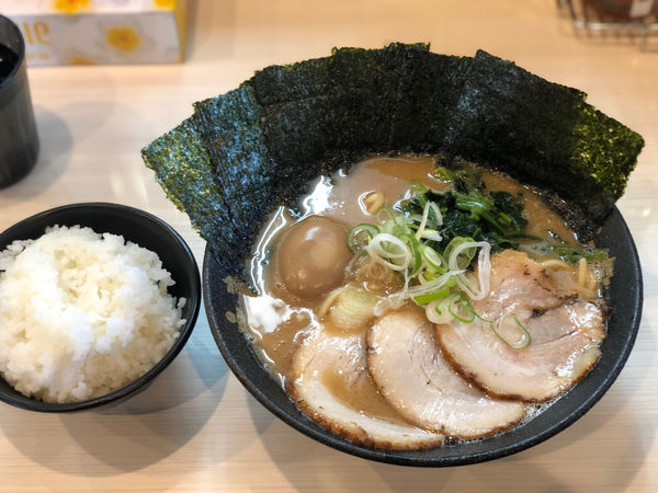 「文蔵らぁめん+のり」@麺匠 文蔵 総本店の写真