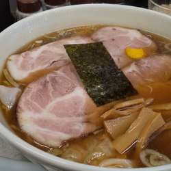 チャーシューワンタン麺＋ネギ（アブラ多めでお願いします）