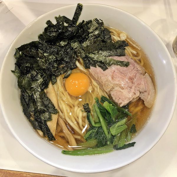 「月見らぁめん」@らぁめん ほりうち 新橋店の写真