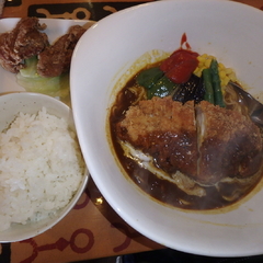 カレーラーメンの店 華麺の画像