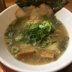 新恵比朱ラーメン（700円）