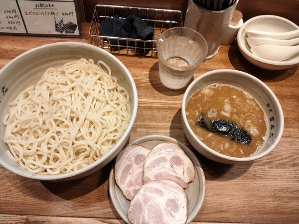 「味玉つけ麺大盛 チャーシュー」@麺屋吉左右の写真