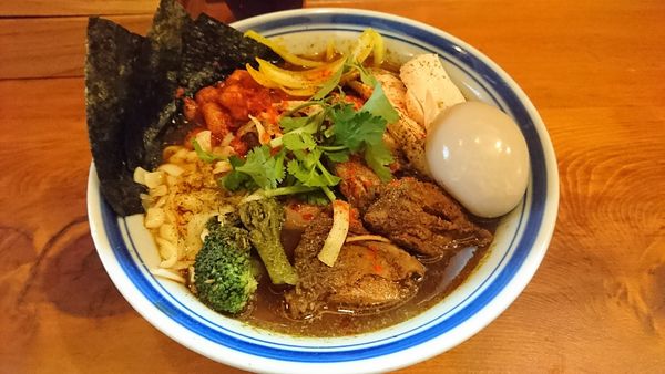 「【限定】特製スパイスチリトマトヌードル+中辛」@口樂の写真