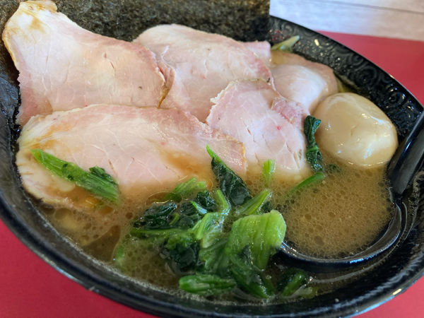 「大盛チャーシューメン」@横浜家系ラーメン 高松家の写真