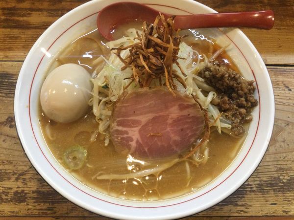 「味噌ラーメン・大盛+味玉(¥830・大盛無料+サービス)」@東京味噌らーめん 鶉の写真