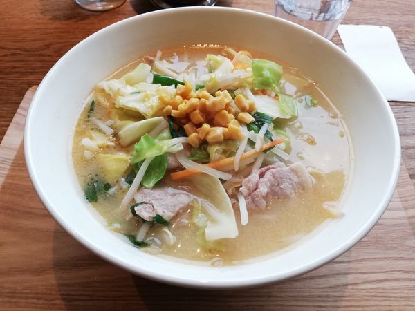 「白味噌タンメン」@あずま食堂の写真