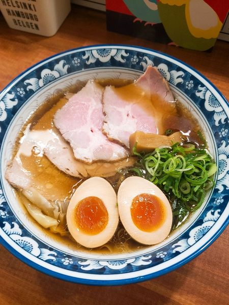「醤油チャーシューワンタンメン」@麺屋わしわの写真