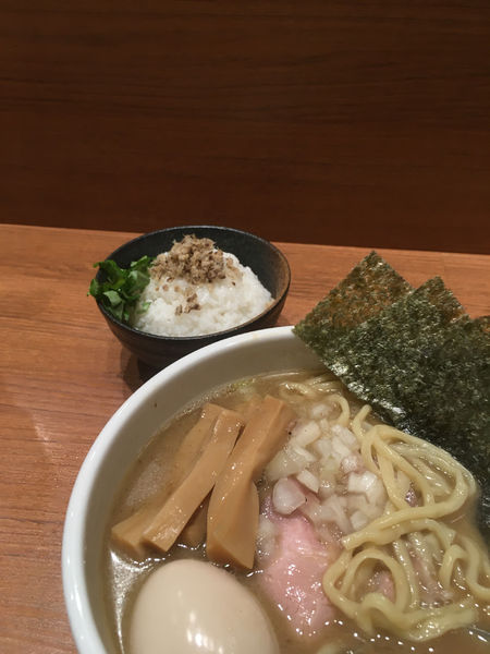 「特製煮干中華そば大盛＋焼鯵茶漬け」@煮干中華そば 鈴蘭 新宿店の写真