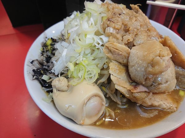 「豚ラーメン 小 Ｂ玉 マー油」@豚ラーメン 板橋駅前店の写真