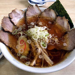 チャーシューメン（860円）