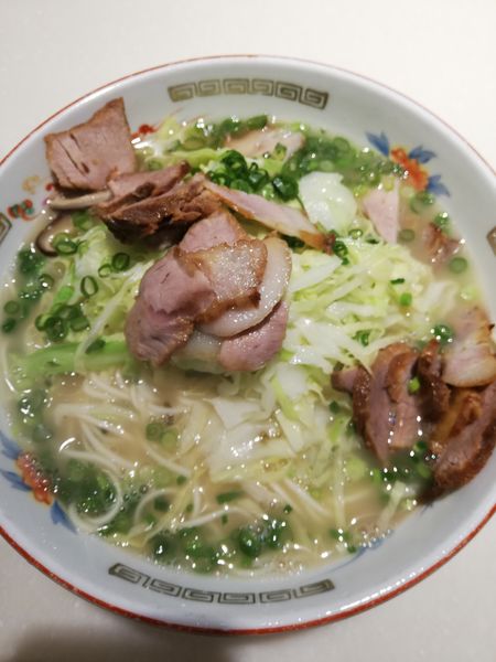 「ラーメン」@ラーメン専門 こむらさき 天文館本店の写真