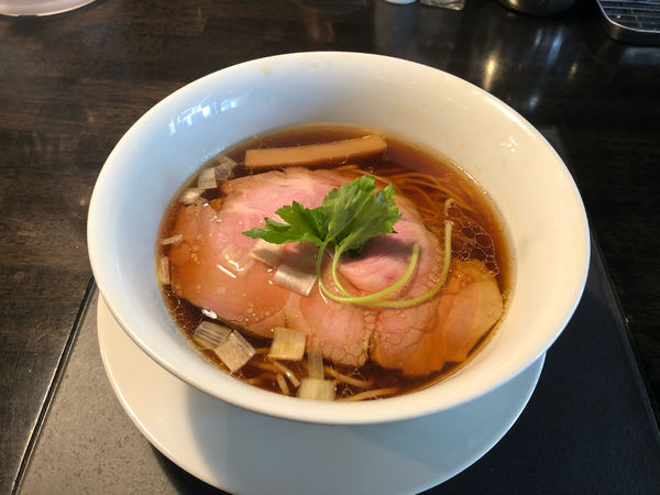 「地鶏丹波黒どり醤油らぁめん」@KaneKitchen Noodlesの写真