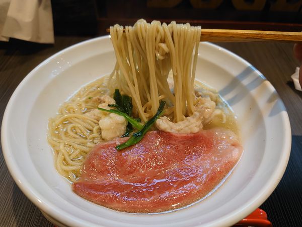 「【限定】和牛シマチョウそば1200円＋水餃子400円＋他」@柳麺 呉田-goden-の写真