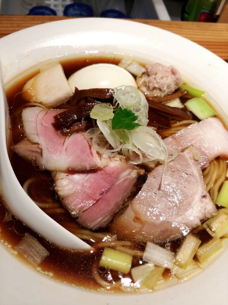 「特製醤油そば」@麺処 篠はらの写真