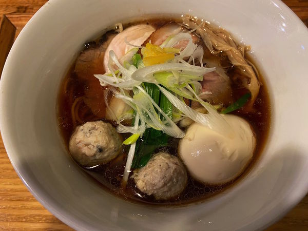 「特製中華そば（醤油）：980円」@中華蕎麦 はざまの写真