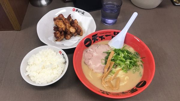 「サービス定食　こってり＋唐揚げライス」@天下一品 錦糸町店の写真