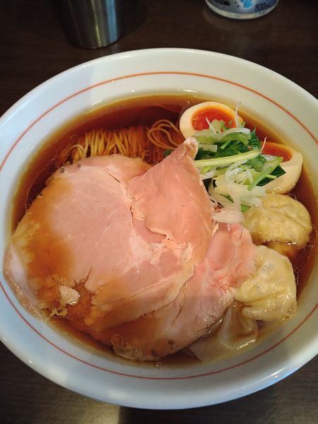 「特選ラーメン　黒」@八咫烏の写真