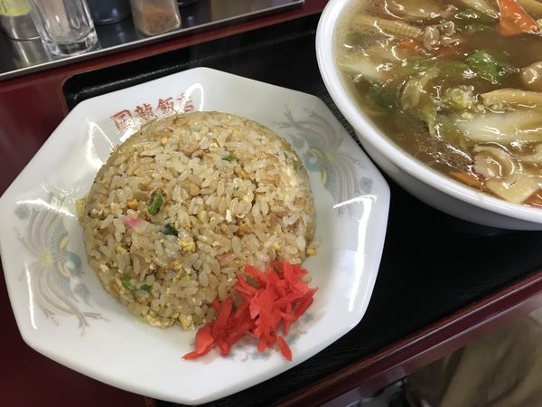 「半チャーハン　380円」@国龍飯店の写真