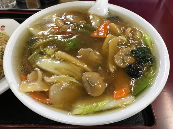 「うまにそば　750円」@国龍飯店の写真