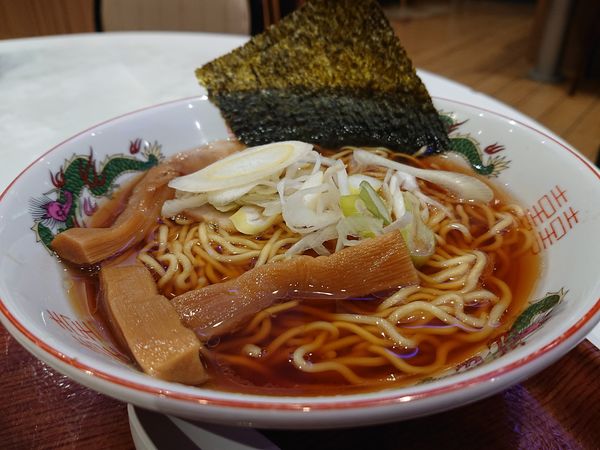 「浜松餃子と醤油らーめんのセット」@浜北軒 NEOPASA浜松店の写真