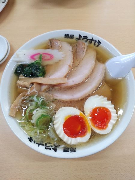 「チャーシューメン+煮玉子」@麺屋 ようすけの写真