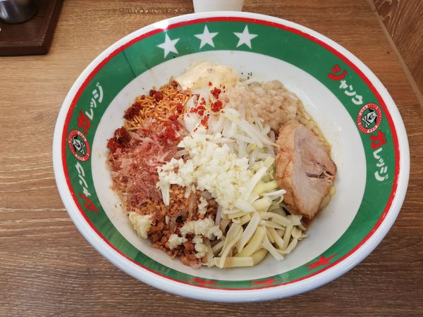 「まぜそば」@ジャンクガレッジ 白岡店の写真