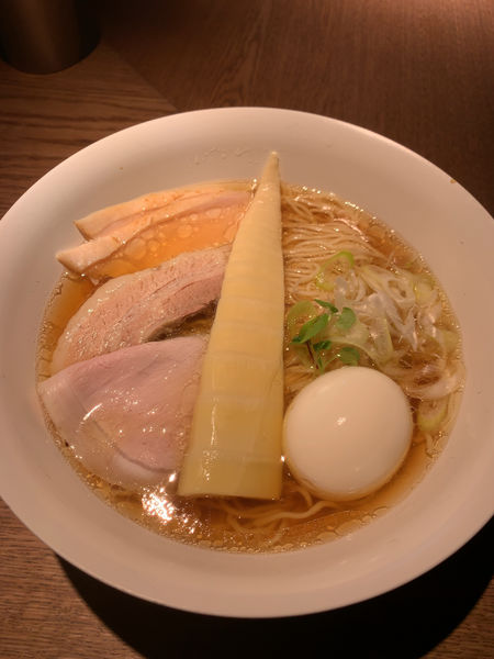 「醤油特製」@楢製麺の写真
