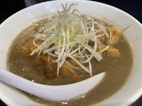 「煮干中華そば HARD」@煮干中華そば のじじR 本所吾妻橋の写真