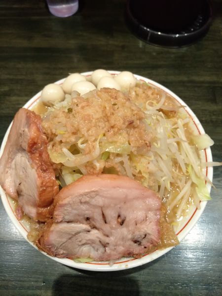 「ラーメン うずらの卵トッピング アブラマシ」@らーめん 豚島の写真