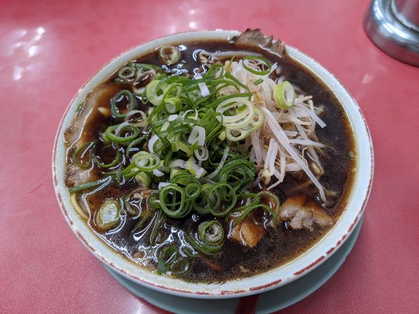 「中華そば（並）·野菜多め　750円」@新福菜館 本店の写真