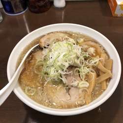 チャーシューメン（大盛）ライス