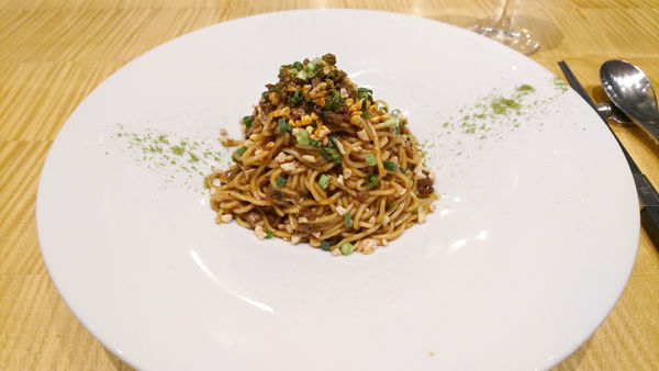 「【昼】汁無し担々麺」@スーツァン・レストラン陳 渋谷店の写真