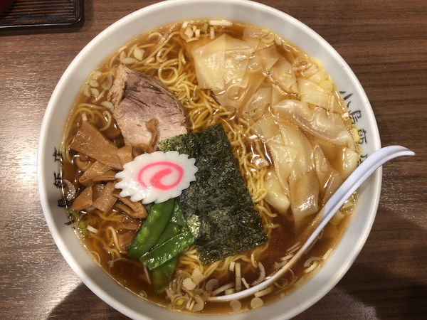 「ワンタンメン　大盛り　麺硬」@小島飯店の写真