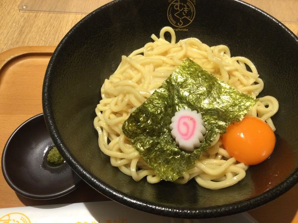 「かま玉そば(¥620)【二階麺肴酒屋 黒黒黒(ミクロ)】」@むぎくらべの写真