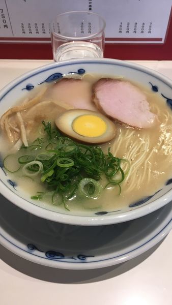 「ラーメン」@らあめん英 本店の写真