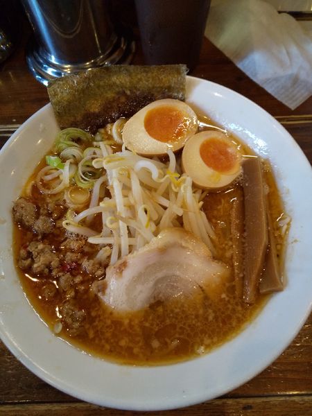 「濃厚味噌そば（味玉半分付き）」@中華そば 鶴舞一刻屋の写真