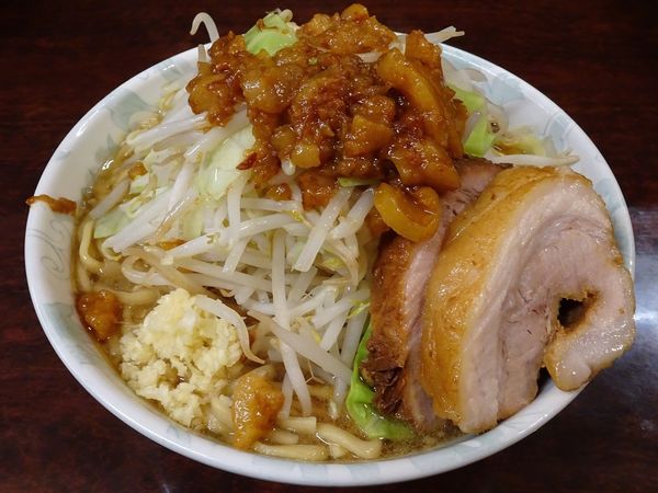 「小ラーメン（750円）ヤサイニンニクアブラ」@ラーメン二郎 めじろ台店の写真