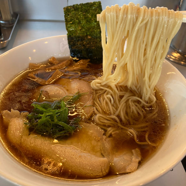 「飯田商店しょうゆらぁ麺」@らあめん花月嵐 厚木129号店の写真