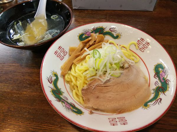 「油そば（塩味）　（並）　＋スープ：サービス」@らあめん 塩八の写真