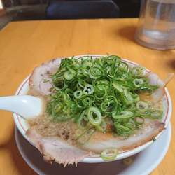 背油肉中華そば  (脂多め)